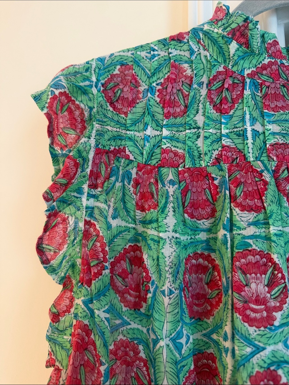 Banjanan Helena Ruffled Top Size Small - Picture 4 of 9